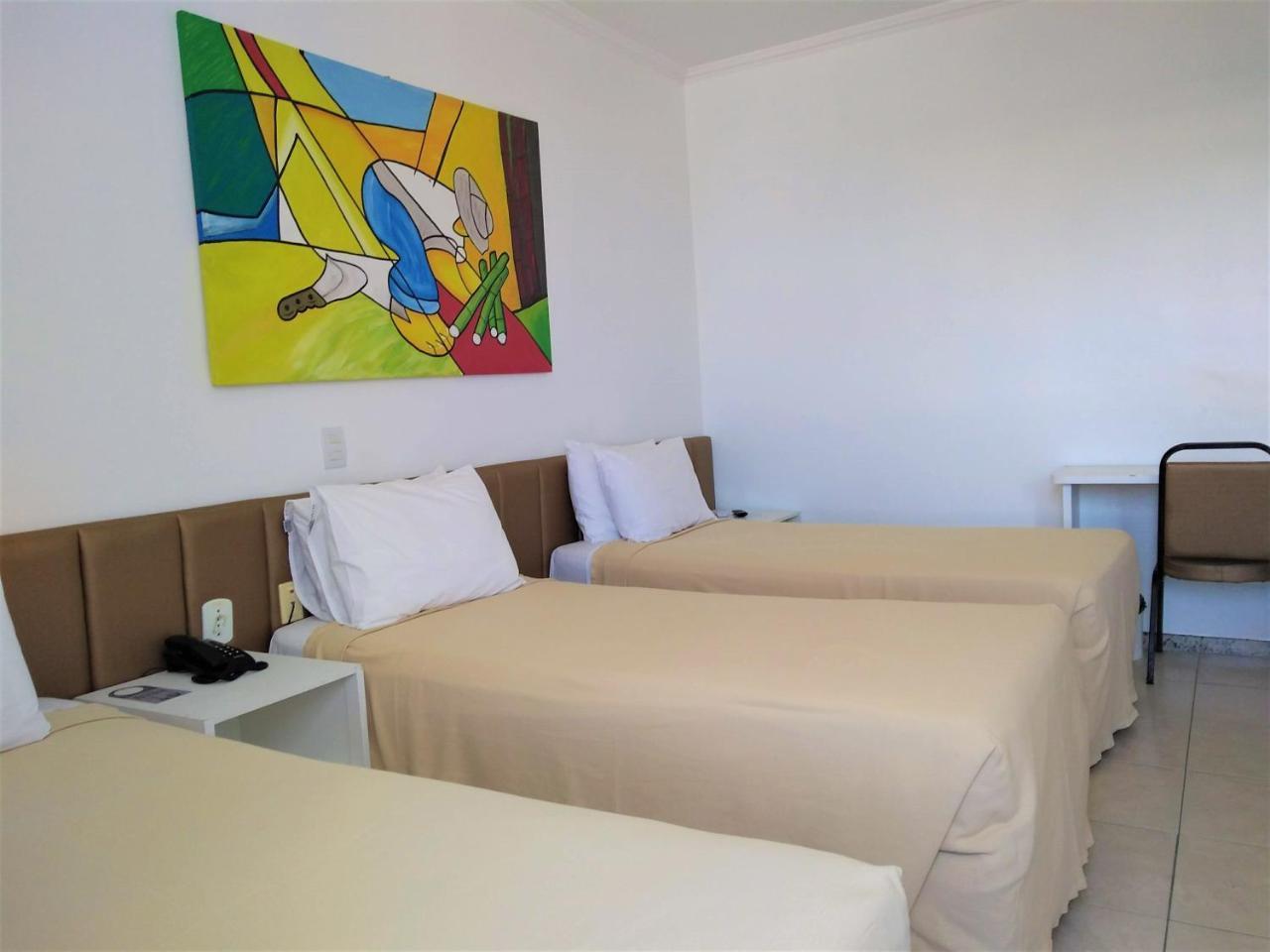 Simas Hotel 3*